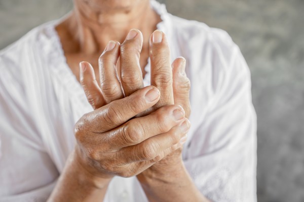 artrite na mão