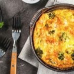Receita de omelete de brócolis light rápida e fácil
