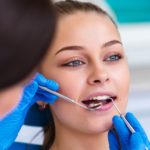 Doença periodontal - O que é, sintomas e tratamento