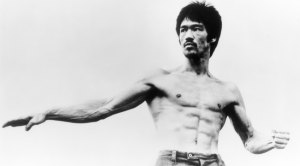 Bruce Lee- barriga tanquinho
