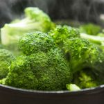 Brócolis no vapor