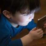 Telefone Celular Faz Mal para Bebê e Crianças?