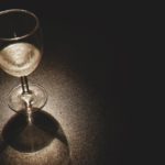 7 Sinais de Que a Sua Relação Com o Álcool se Tornou Problemática Durante a Pandemia