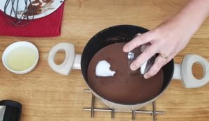 Mousse de Chocolate de Corte - Passo 4