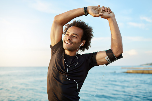 Ouvir música ajuda nos exercícios