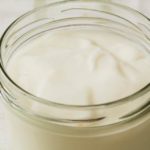 Receita fácil de molho branco Dukan com iogurte