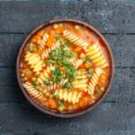 10 receitas de sopa de macarrão com carne moída light