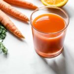 Receita de suco detox com cenoura rápida e prática