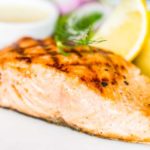 Receita de salmão grelhado light: gostoso e saudável